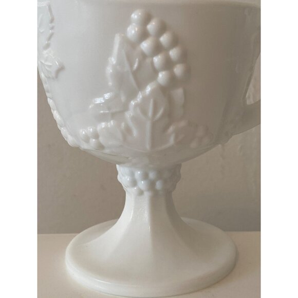 White Milk Glass Creamer Stem Replacement Vintage - Picture 3 of 16